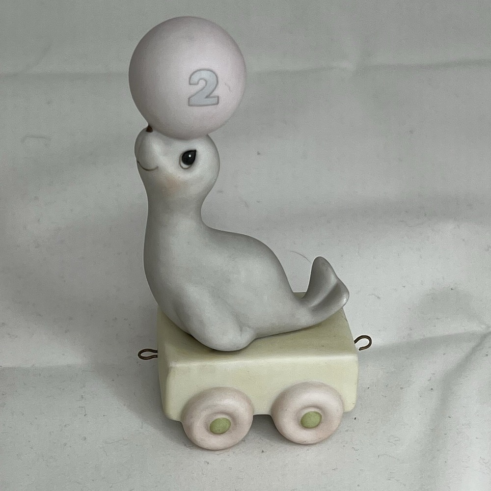 PRECIOUS MOMENTS BIRTHDAY TRAIN SERIES 2 YEAR OLD SEAL #15962